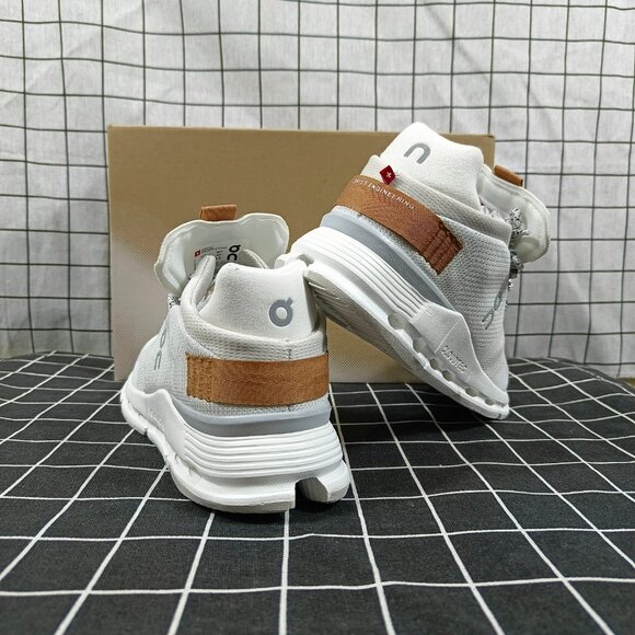 On Cloudnova White Pearl Running Shoes Womens Sneaker - Picture 5 of 5